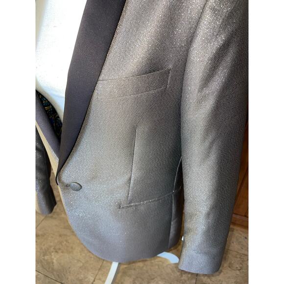 NWOT Mens Mark of Distinction Starlight Stone Metallic Slim Tuxedo Jacket 40R - Picture 4 of 14